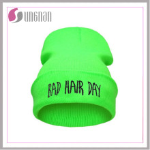 Sombrero hecho punto de acrílico del sombrero de la gorra del día del pelo de Bad Hair 2015 (SNZZM002)
